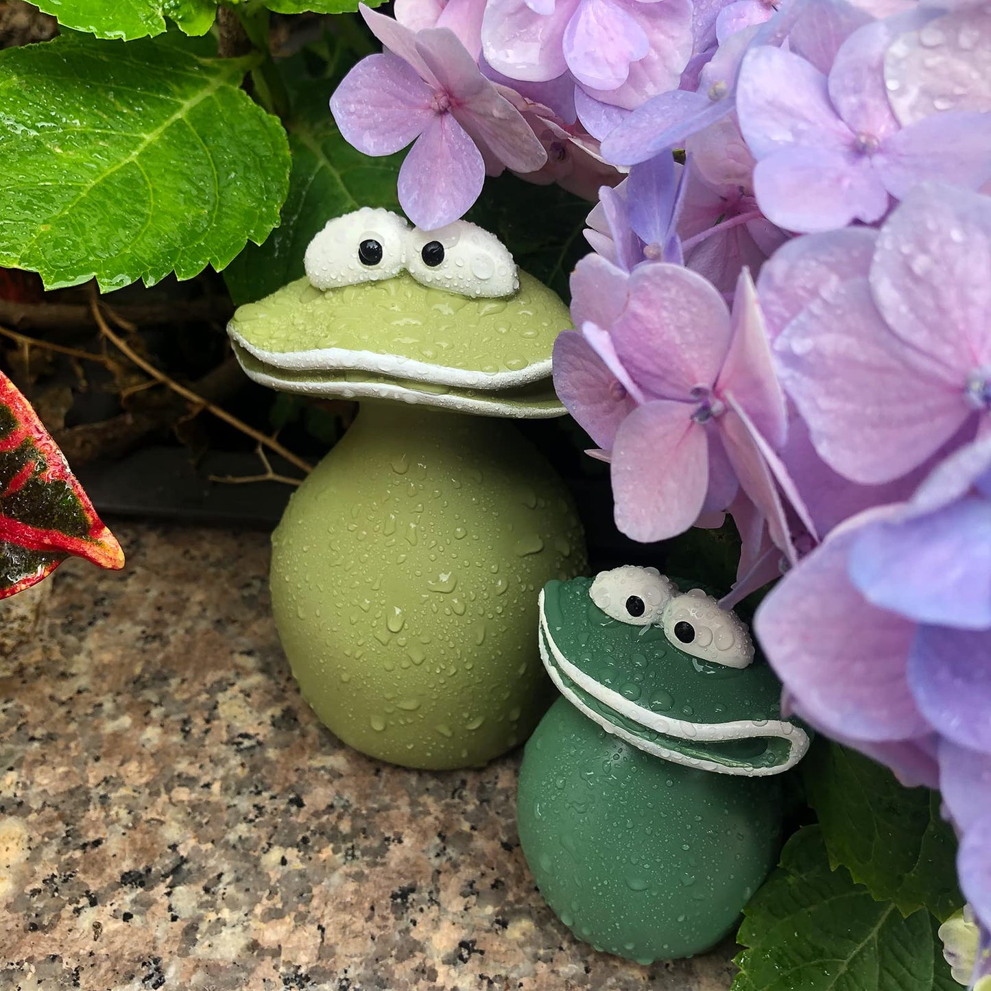 Frog Statues for Garden Big Mouth Frog Statues Waterproof Handmade,Outdoor Frog Decoration Garden Frog Statues Suitable for Decorating Courtyards, Balconies, and Lawns - Animal Gardening Gifts